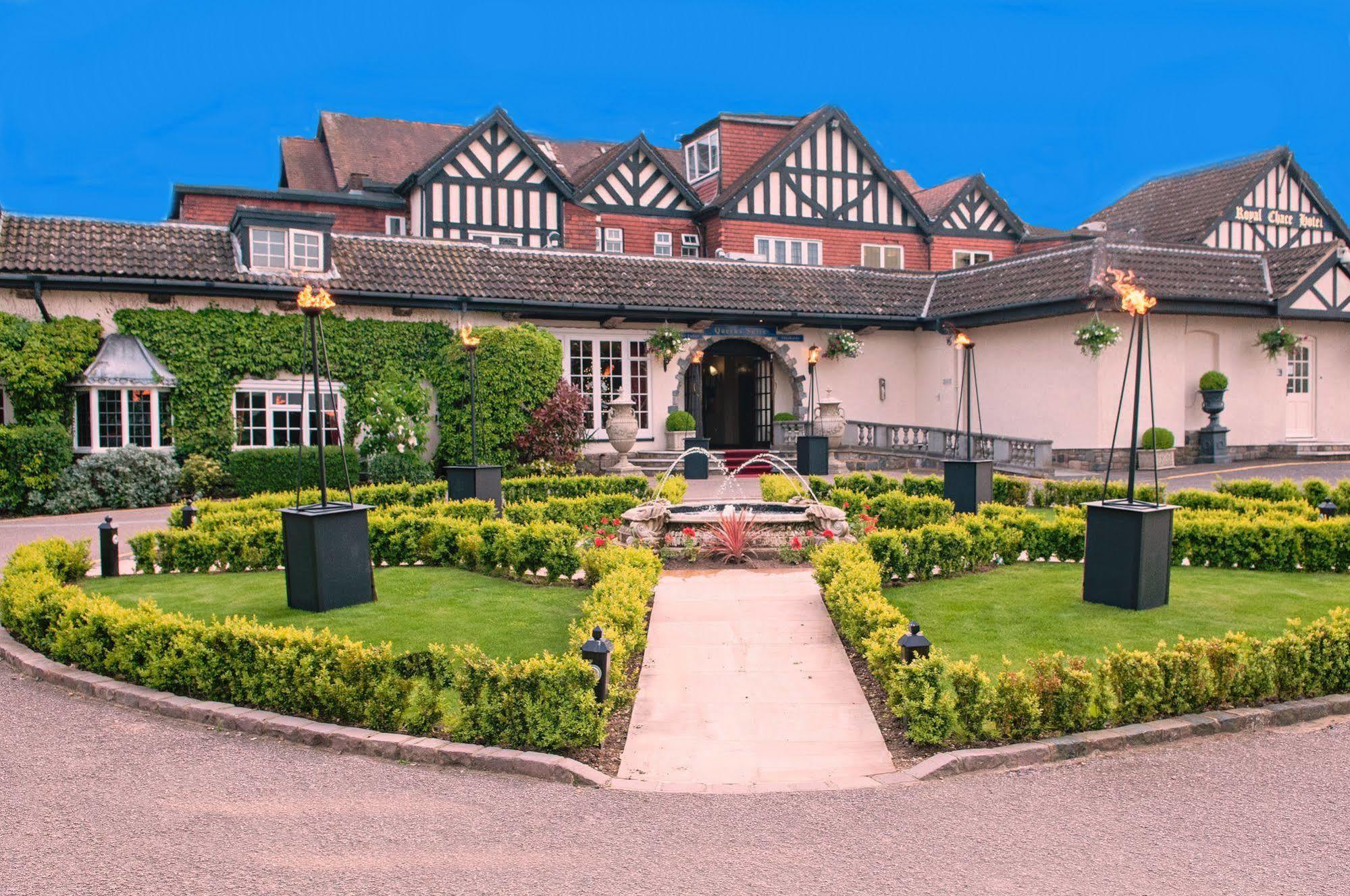 The Royal Chace Hotel 恩菲尔德 外观 照片