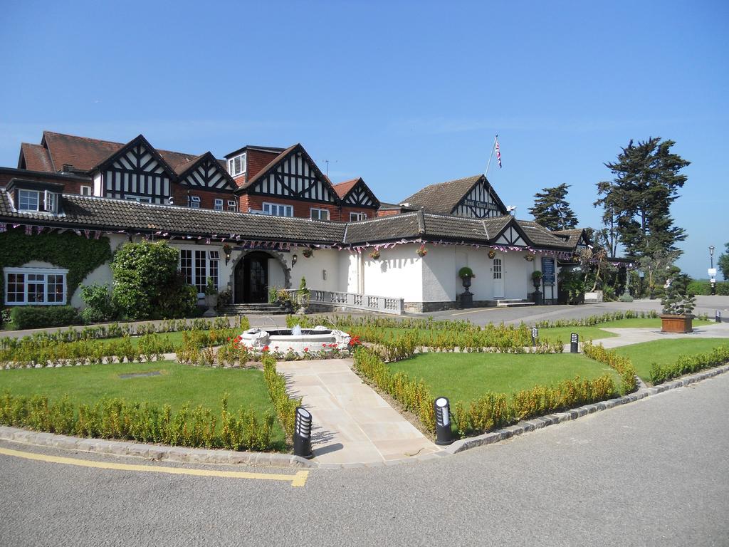 The Royal Chace Hotel 恩菲尔德 外观 照片